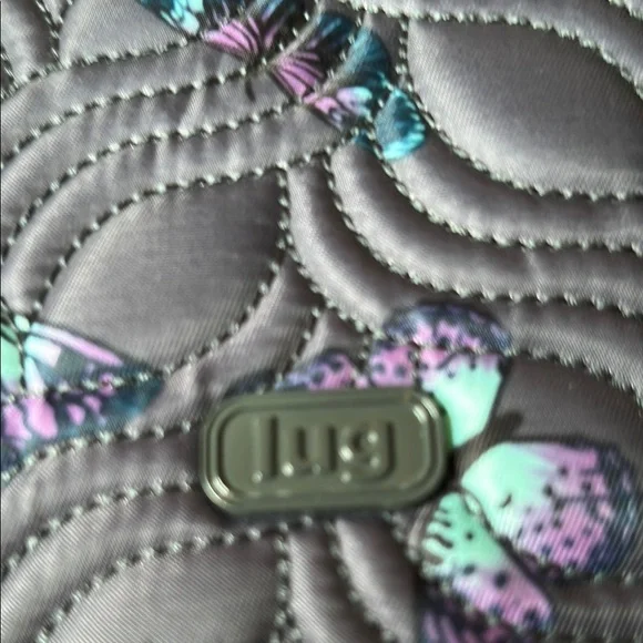 Lug Skeeter Mini Convertible Crossbody EUC - Picture 6 of 6